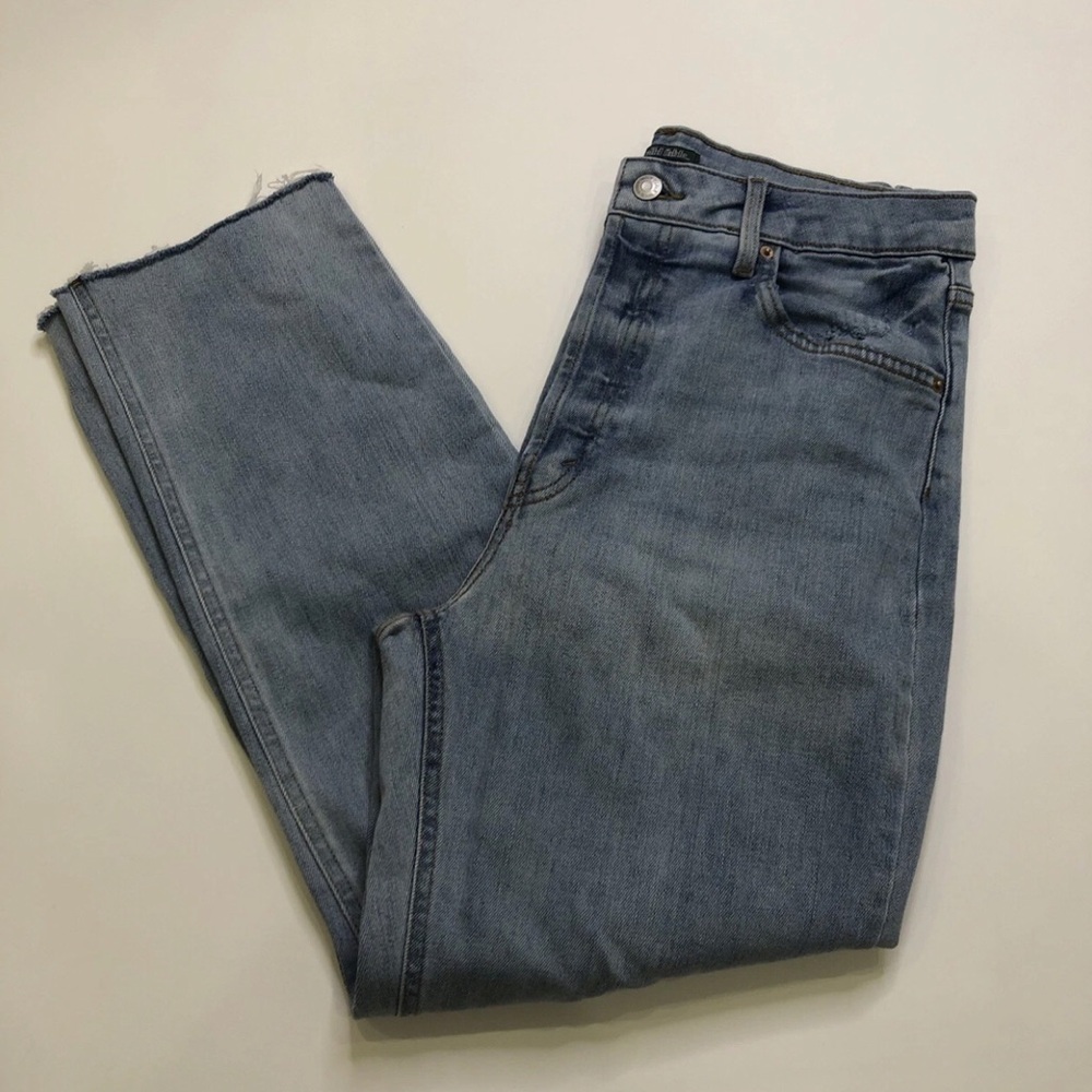 Wild Fable Super High Rise Slim Straight Distressed Raw Hem Size 12